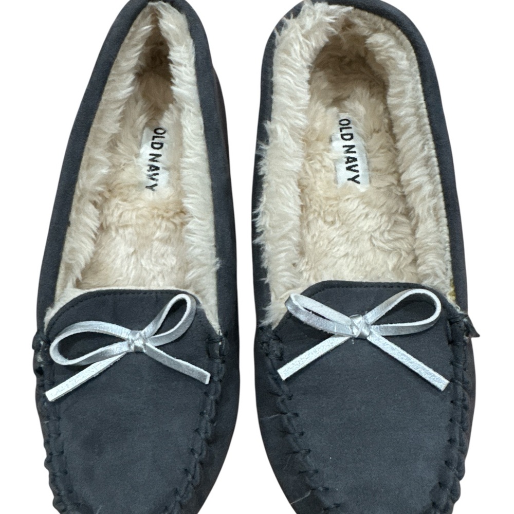 Old Navy Women's Charcoal Moccasins with Cream Lining - Picture 1 of 2
